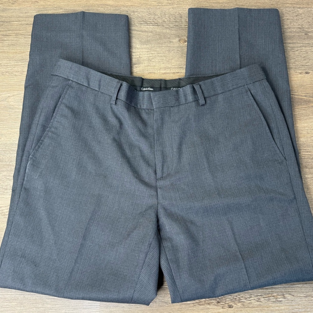 Calvin Klein Men’s Dark Gray Dress Pants, size 34x30